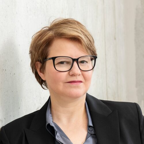 Mag.a Alexia Stuefer